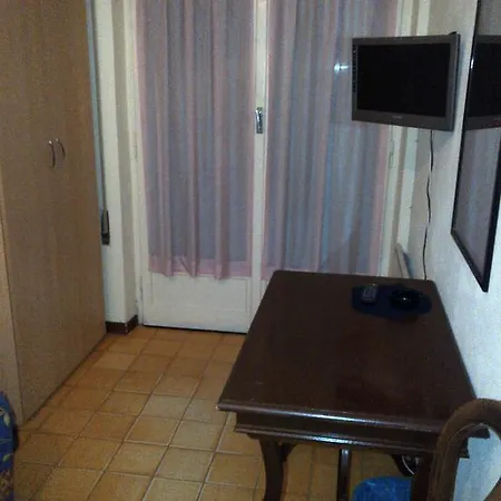 Capo Ξενοδοχείο 3*